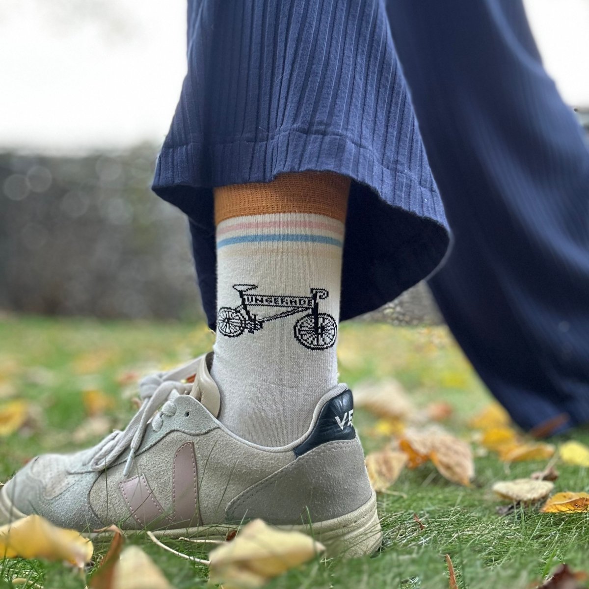 Bike Classic – Bio-Baumwollsocken mit sportlichem Design - Ungerade Wien