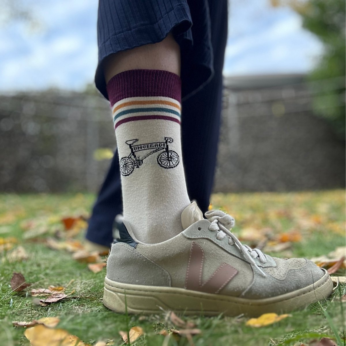 Bike Sor – Nachhaltige Bio-Socken mit Bike-Motiv - Ungerade Wien