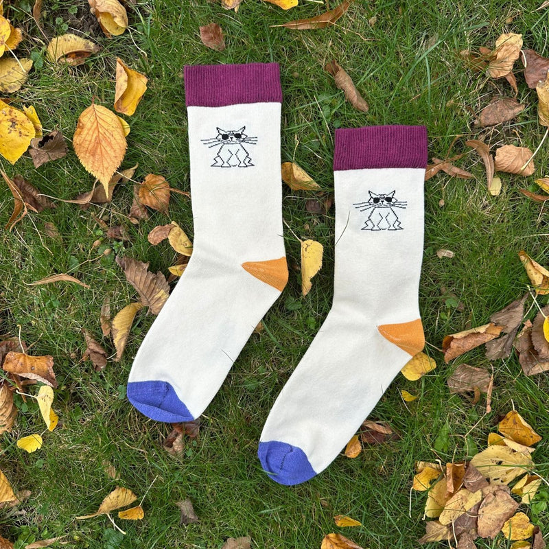 Cool Cat Bold – Bio-Baumwollsocken mit auffälligem Katzen-Design - Ungerade Wien