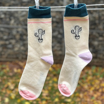 Desert Kaktus – Bio-Baumwollsocken mit Charakter und Stacheln - Ungerade Wien